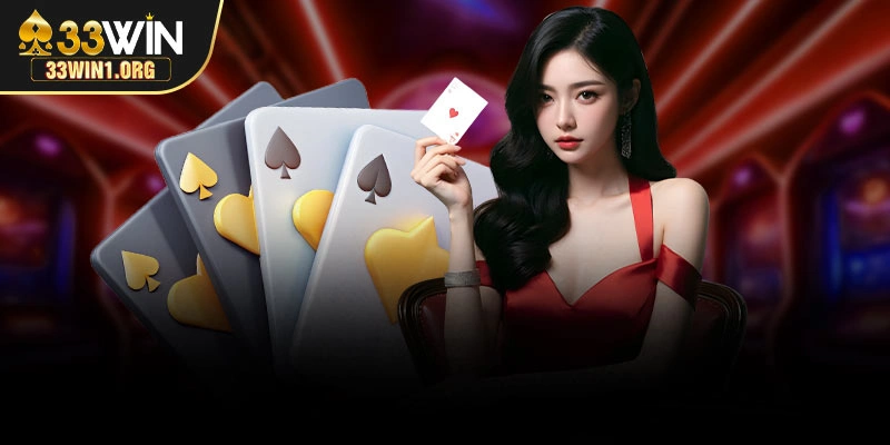 Giao diện bàn Poker chuyên nghiệp với người chơi trực tuyến